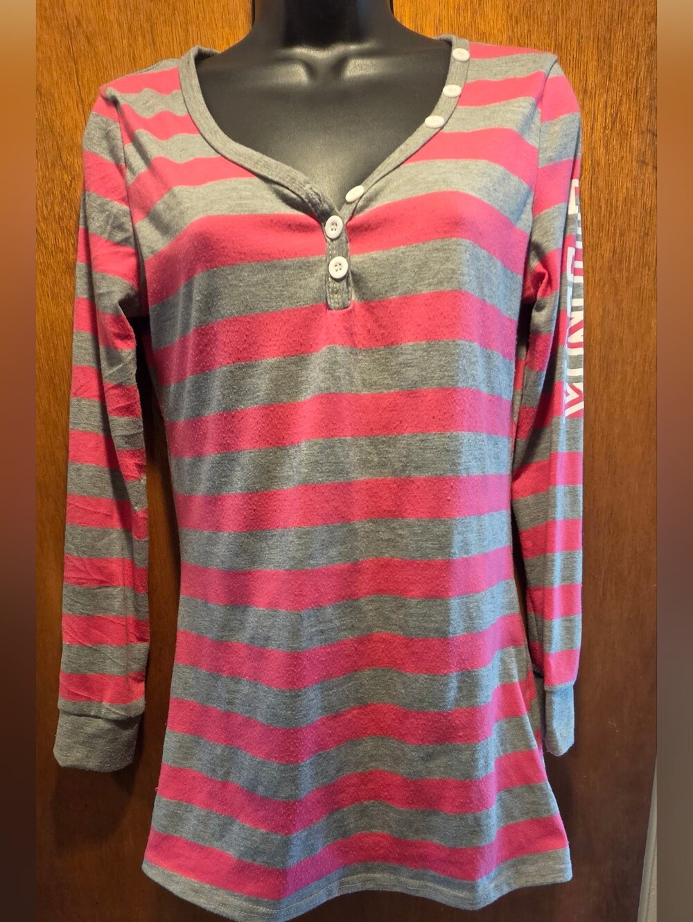 PINK Victoria's Secret Pink & Gray Striped Long-Sleeve Button Henley SzXL - Picture 2 of 10